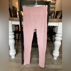 Avocado Muse High Waisted pale pink athletic leggings